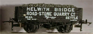 LNER 12923 7 plank wagon